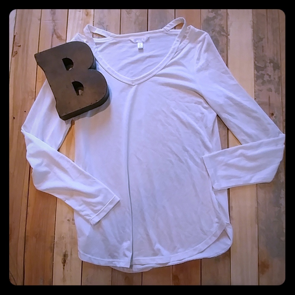 Long sleeved shirt